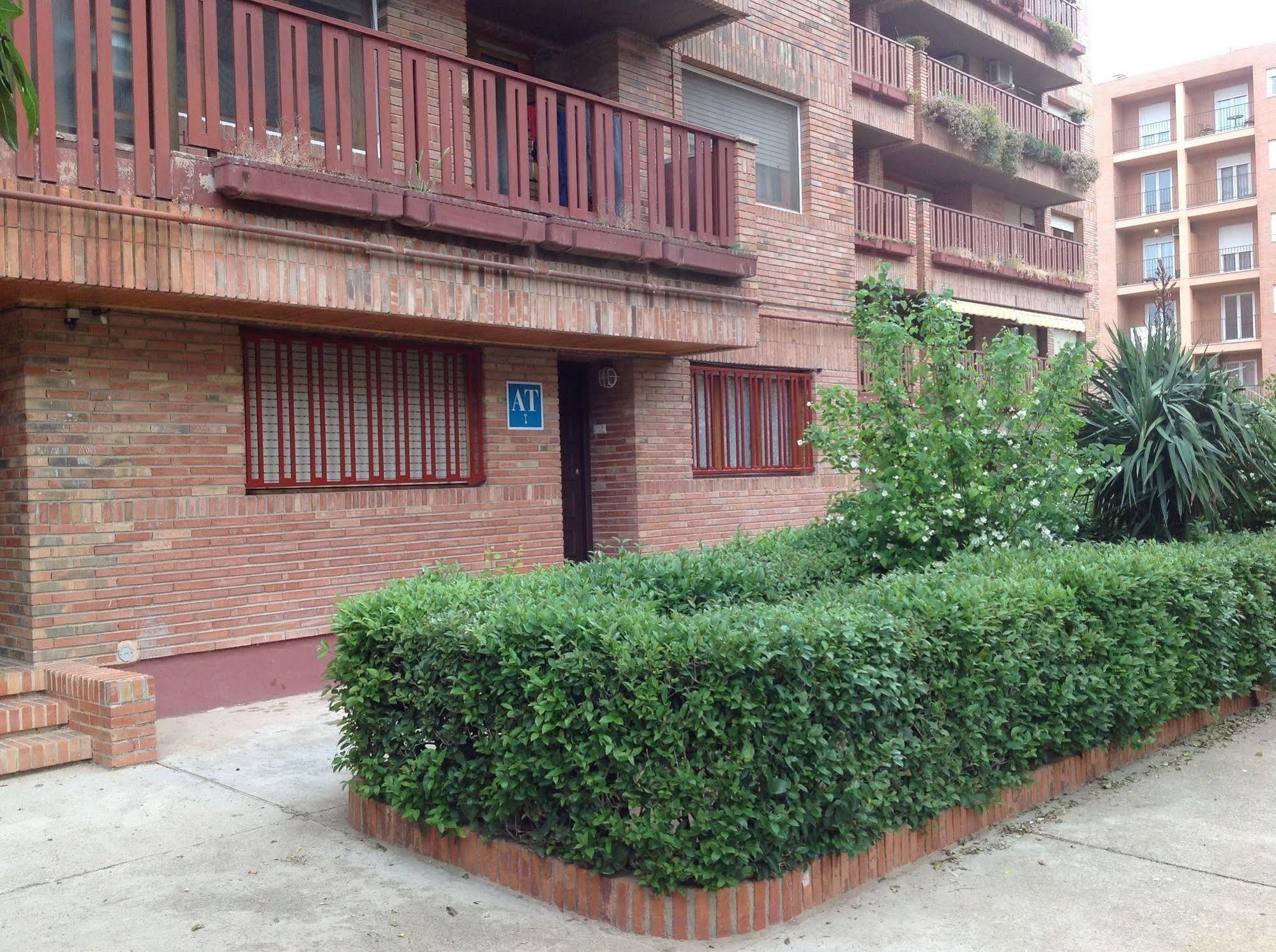 Apartamentos Alcaniz, Blanca Exterior photo